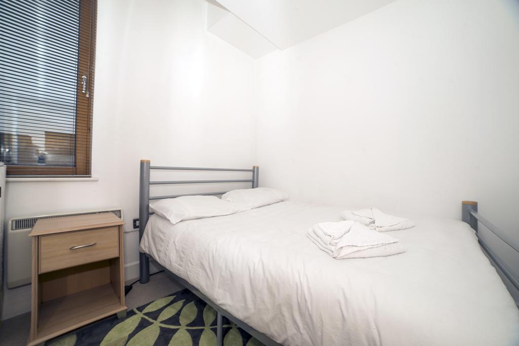 Ferienwohnung Piccadilly Gardens Manchester Zimmer foto